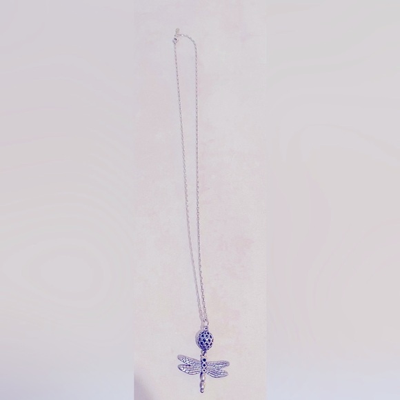 Pandora silver NEW necklace with the Dragonfly pendant & Free Jewelry Bag